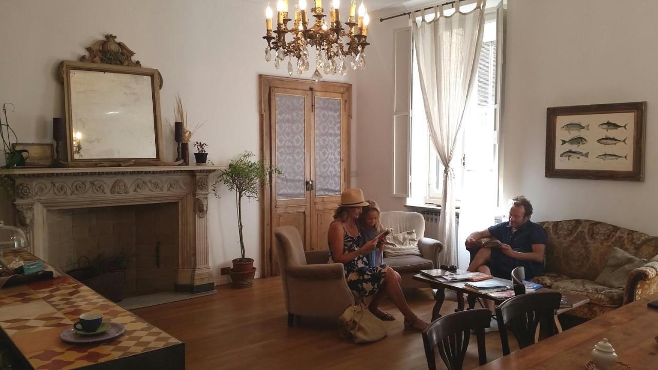 Le Stanze Di Sara Bed & Breakfast Turin Ngoại thất bức ảnh