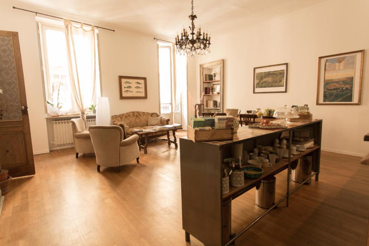 Le Stanze Di Sara Bed & Breakfast Turin Ngoại thất bức ảnh